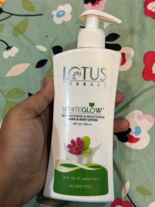 Lotus Herbals White Glow Lotion