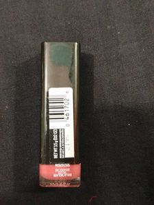 Covergirl Exhibitionist Creme Lipstick