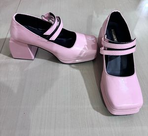 heel sandal