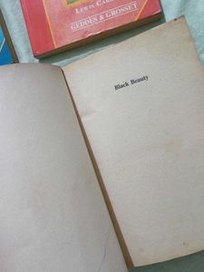 Classic Children's Book Collection