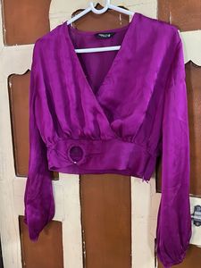 Stylish Purple V-Neck Crop Top