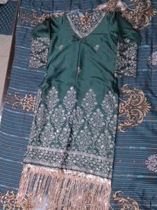 Embroidered Kurta Set with Fringes