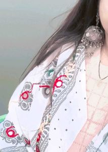 Embroidered White dupatta with Mirror Work best fo