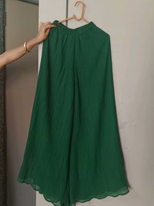 Elegant Green Pleated Palazzo Pants