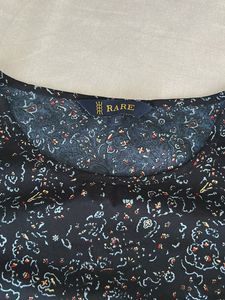Floral Cold Shoulder Top