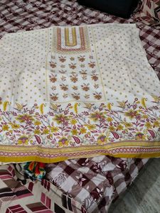 Yellow &amp; White Ethnic Kurta Set