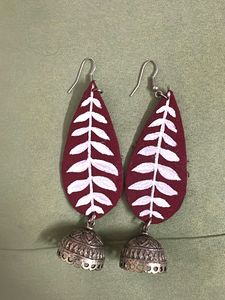 Design Jhumka Earrings