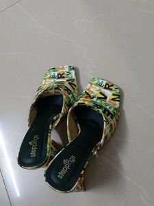 Box Heels