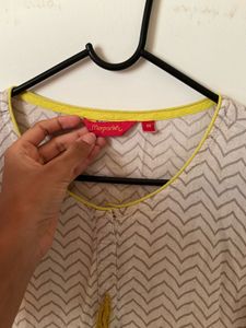 Chic Chevron Print Kurta with Tassel Detail