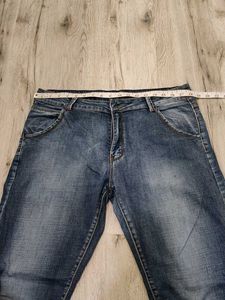Ma5807 Sabrin jeans waist 36 inches