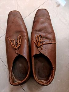Mochi Brown Leather Formal Shoes