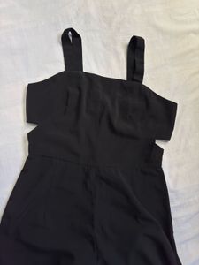Chic Black Cut-Out Jumpsuit