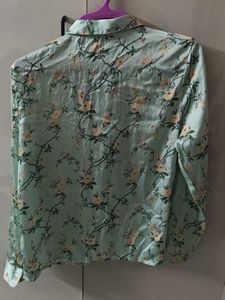 Floral Print Button-Up Blouse