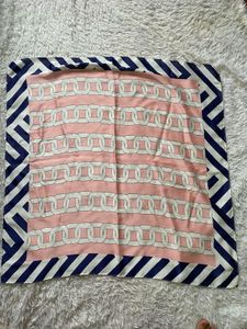 Chic Chain Print Scarf