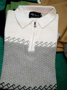 new👌📣Stylish Two-Tone Zip-Neck Polo Shirt