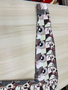Men's Abstract Print Button-Up Shirt