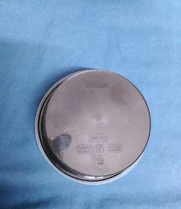 Plastic Storage Containers And Spoons