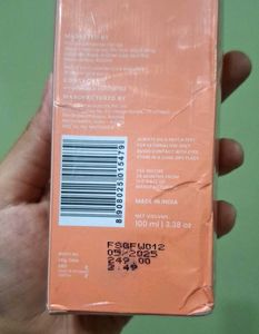 Foxtale Super Glow Face Wash Sealed