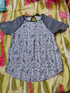 Price Drop Fig Top Of XS Size