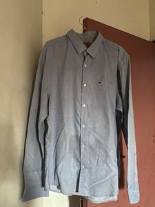 Men's Blue Textured Long Sleeve Shirt