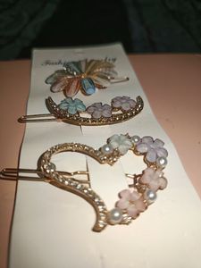 Set of 3 Hair Clips - Flower, Moon &amp; Heart