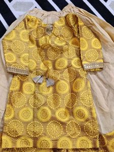 Girls' Yellow &amp; Beige Ethnic Dress