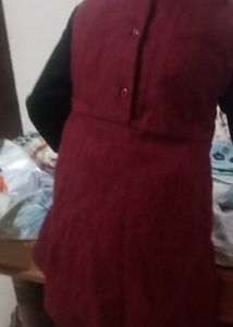 Cute Red &amp; Black Dress Outfit