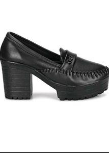 Chic Black Platform Loafers