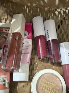 Assorted Beauty Products Bundle