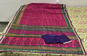 Vibrant Paisley Print Saree with Blouse