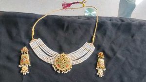 Hyderabadi multicolour perls necklace