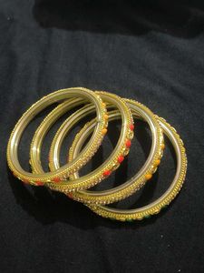 Sparkling Bangles - Set of Four