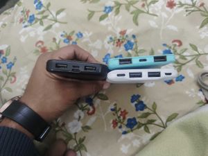 Syska Power Banks - Lot of 3