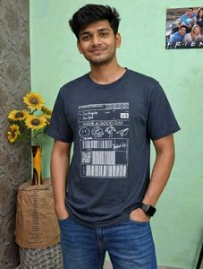 Bundle of 3 T-shirts