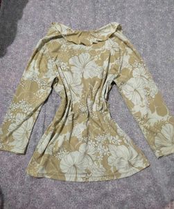 Floral Ruffle Sleeve Top