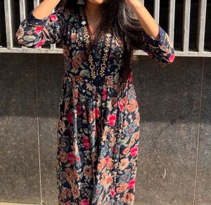 Beautiful Floral Kurta Set