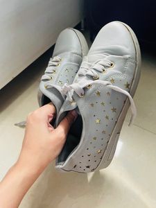 Casual Shoe