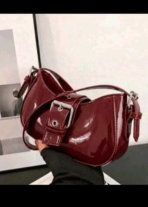 Chic Patent Leather Shoulder Bag