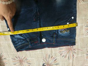Blue Washed Denim Jeans fir 6-8 years