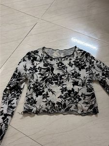 Floral Print Cropped Long Sleeve Top