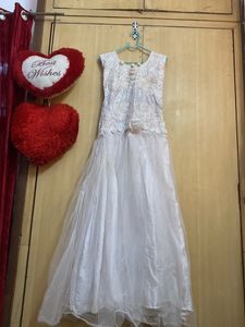 White Gown 🤍