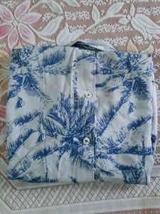 Netplay Men's Blue Palm Print Shirt