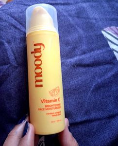 Moody Vitamin C Brightening Face Moisturizer