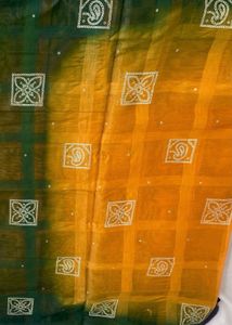 Vibrant Orange &amp; Green Ombre Saree
