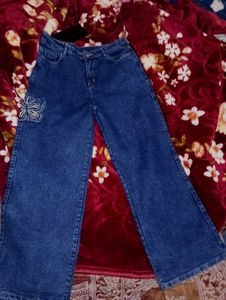 Wide Leg Denim Jeans(Colour May Vary Due to Light)