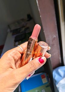 Charlotte tilbury Luxurious Lipstick