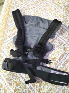 Little Pee Baby Carrier