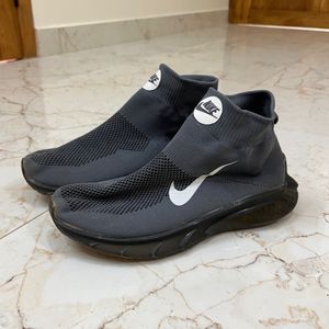 Nike Knit Slip-On Sneakers