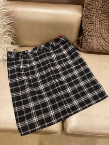 Woollen Checkered Skirt