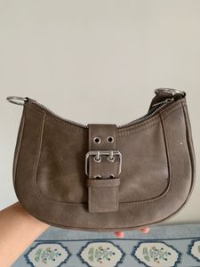 h and m brown shoulder bag